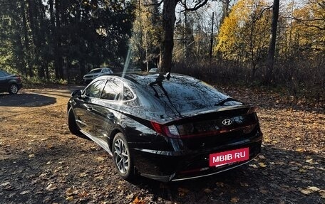 Hyundai Sonata VIII, 2021 год, 2 500 000 рублей, 5 фотография