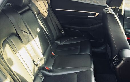 Hyundai Sonata VIII, 2021 год, 2 500 000 рублей, 11 фотография