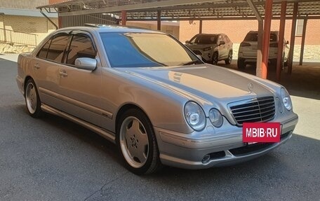 Mercedes-Benz E-Класс AMG, 2001 год, 1 200 000 рублей, 3 фотография