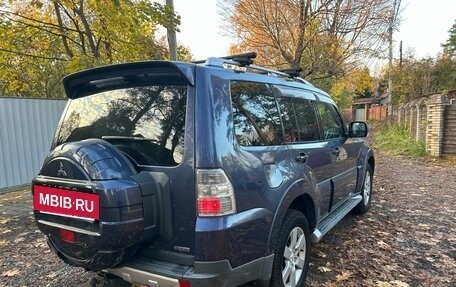 Mitsubishi Pajero IV рестайлинг 2, 2006 год, 970 000 рублей, 5 фотография