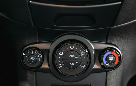Ford Fiesta, 2018 год, 1 100 000 рублей, 18 фотография