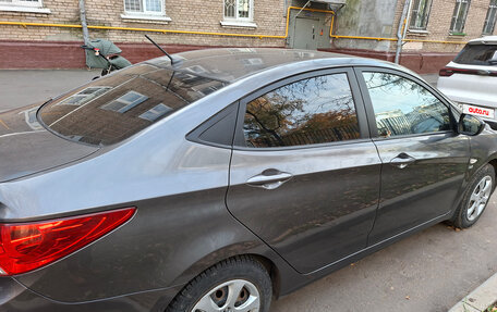 Hyundai Solaris II рестайлинг, 2013 год, 950 000 рублей, 5 фотография