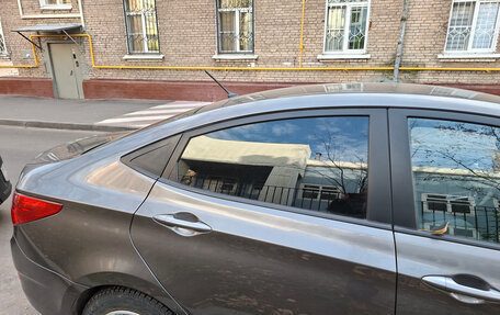Hyundai Solaris II рестайлинг, 2013 год, 950 000 рублей, 7 фотография