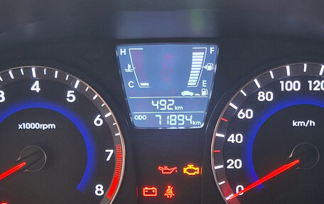 Hyundai Solaris II рестайлинг, 2013 год, 950 000 рублей, 12 фотография