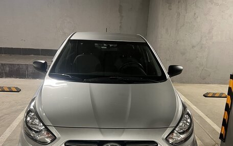 Hyundai Solaris II рестайлинг, 2012 год, 770 000 рублей, 7 фотография