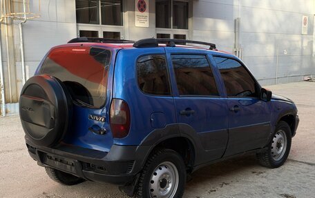 Chevrolet Niva I рестайлинг, 2006 год, 185 000 рублей, 3 фотография