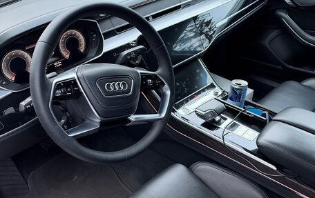 Audi A8, 2021 год, 4 600 000 рублей, 6 фотография