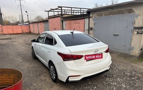Hyundai Solaris II рестайлинг, 2019 год, 870 000 рублей, 4 фотография