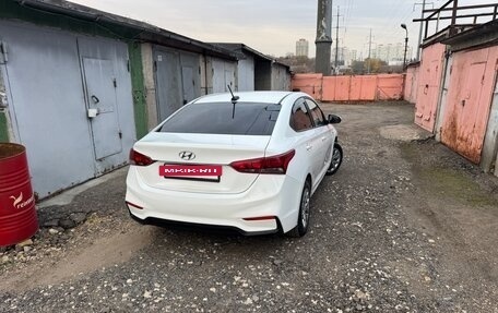 Hyundai Solaris II рестайлинг, 2019 год, 870 000 рублей, 5 фотография