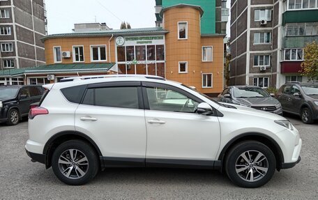 Toyota RAV4, 2015 год, 2 700 000 рублей, 4 фотография