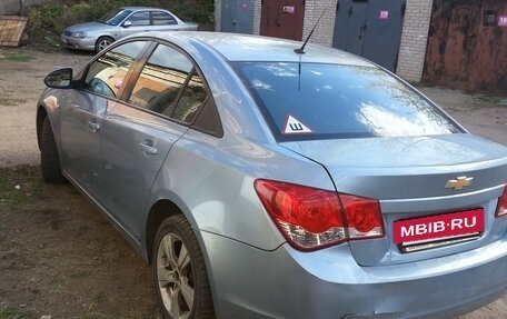 Chevrolet Cruze II, 2010 год, 350 000 рублей, 6 фотография