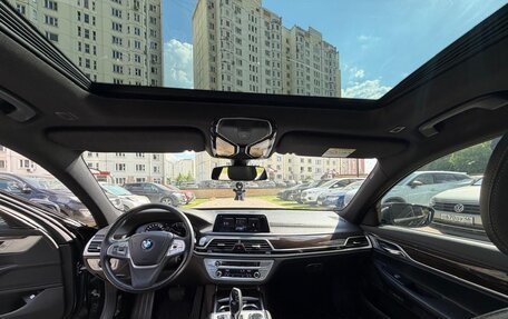 BMW 7 серия, 2017 год, 2 700 000 рублей, 11 фотография
