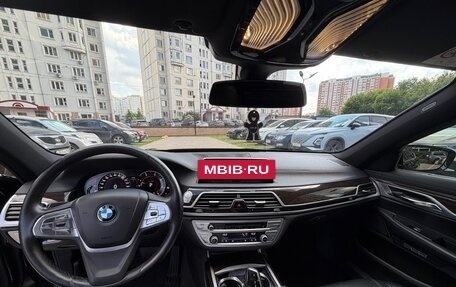 BMW 7 серия, 2017 год, 2 700 000 рублей, 10 фотография
