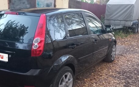 Ford Fiesta, 2007 год, 310 000 рублей, 3 фотография