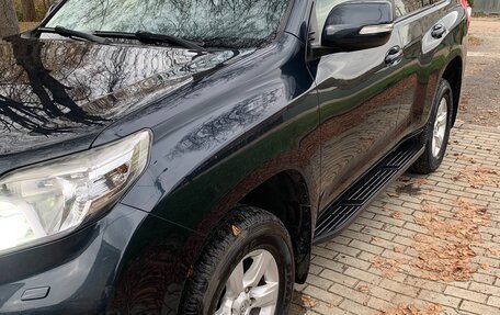 Toyota Land Cruiser Prado 150 рестайлинг, 2014 год, 3 700 000 рублей, 3 фотография