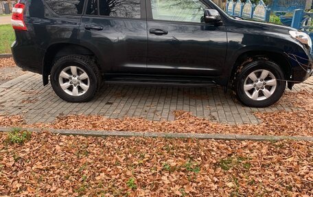 Toyota Land Cruiser Prado 150 рестайлинг, 2014 год, 3 700 000 рублей, 7 фотография