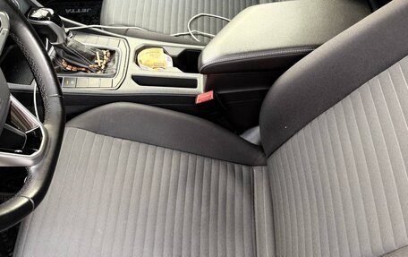 Volkswagen Jetta VII, 2022 год, 2 150 000 рублей, 2 фотография