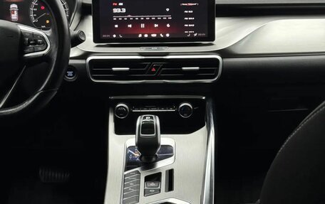 Geely Coolray I, 2020 год, 1 589 000 рублей, 11 фотография