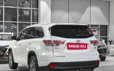 Toyota Highlander III, 2014 год, 2 499 000 рублей, 4 фотография
