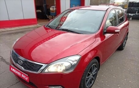 KIA cee'd I рестайлинг, 2011 год, 630 000 рублей, 3 фотография