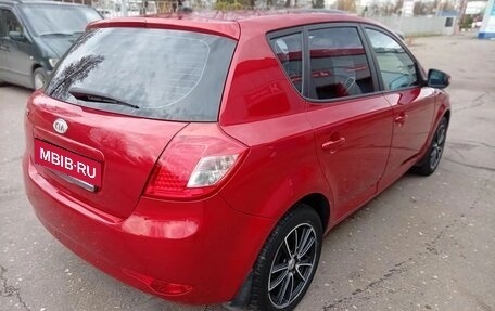 KIA cee'd I рестайлинг, 2011 год, 630 000 рублей, 10 фотография