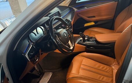 BMW 5 серия, 2019 год, 3 900 000 рублей, 14 фотография
