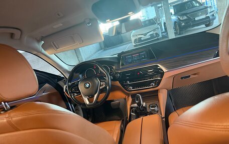 BMW 5 серия, 2019 год, 3 900 000 рублей, 11 фотография