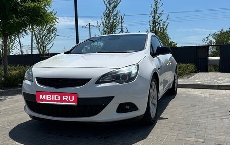 Opel Astra J, 2013 год, 888 000 рублей, 2 фотография