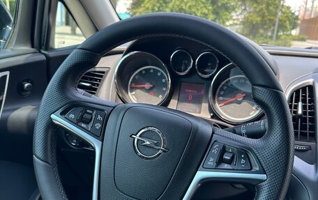 Opel Astra J, 2013 год, 888 000 рублей, 14 фотография