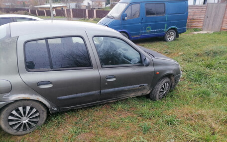 Renault Clio II, 2001 год, 150 000 рублей, 5 фотография