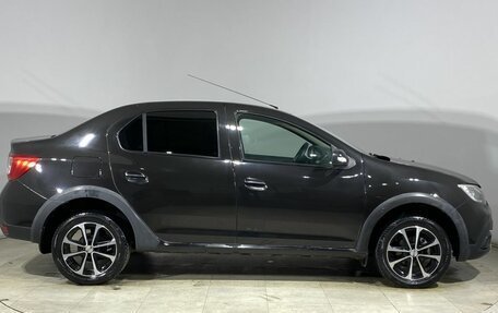 Renault Logan II, 2018 год, 950 000 рублей, 5 фотография