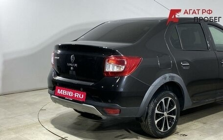 Renault Logan II, 2018 год, 950 000 рублей, 3 фотография