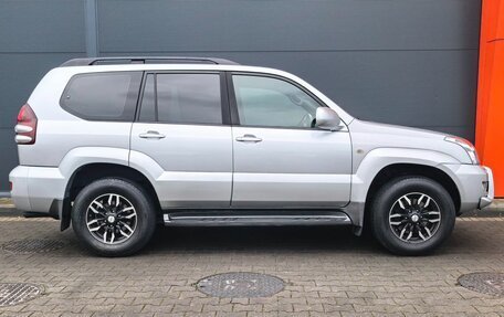 Toyota Land Cruiser Prado 120, 2008 год, 1 999 000 рублей, 3 фотография