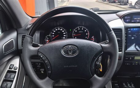 Toyota Land Cruiser Prado 120, 2008 год, 1 999 000 рублей, 7 фотография