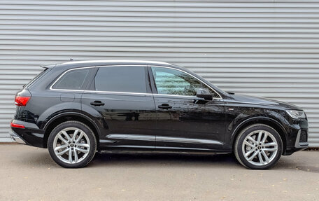 Audi Q7, 2023 год, 8 700 000 рублей, 4 фотография