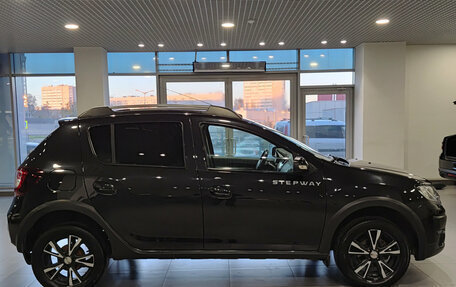 Renault Sandero II рестайлинг, 2017 год, 947 000 рублей, 8 фотография