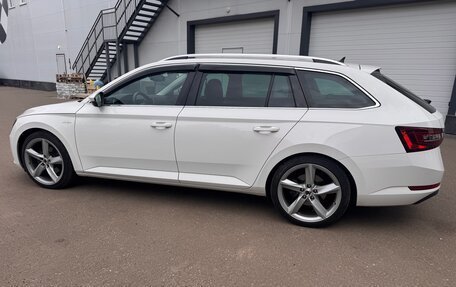 Skoda Superb III рестайлинг, 2018 год, 3 100 000 рублей, 6 фотография