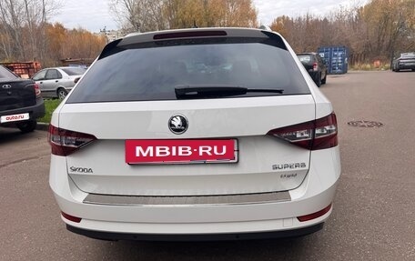 Skoda Superb III рестайлинг, 2018 год, 3 100 000 рублей, 4 фотография