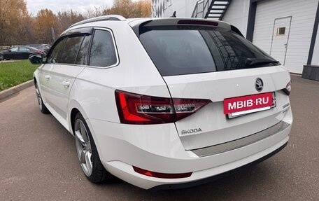 Skoda Superb III рестайлинг, 2018 год, 3 100 000 рублей, 5 фотография