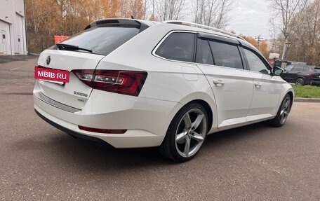 Skoda Superb III рестайлинг, 2018 год, 3 100 000 рублей, 3 фотография