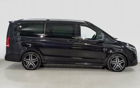Mercedes-Benz V-Класс, 2021 год, 5 500 000 рублей, 4 фотография