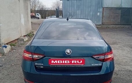 Skoda Superb III рестайлинг, 2018 год, 1 700 000 рублей, 15 фотография