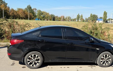 Hyundai Solaris II рестайлинг, 2014 год, 700 000 рублей, 4 фотография