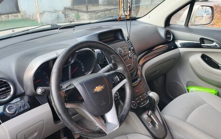 Chevrolet Orlando I, 2011 год, 875 000 рублей, 6 фотография