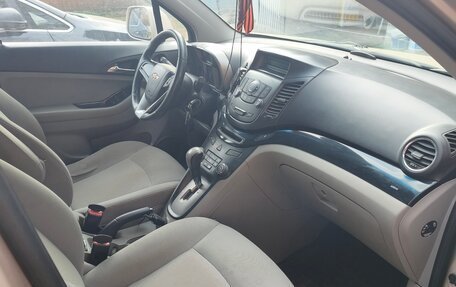 Chevrolet Orlando I, 2011 год, 875 000 рублей, 7 фотография