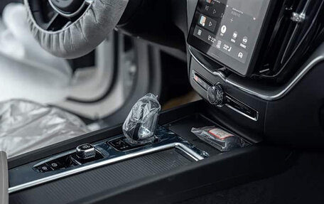 Volvo XC60 II, 2026 год, 4 962 420 рублей, 10 фотография
