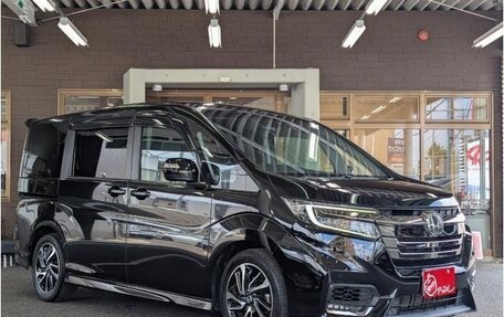 Honda Stepwgn IV рестайлинг, 2020 год, 1 830 000 рублей, 3 фотография