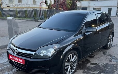 Opel Astra H, 2004 год, 318 000 рублей, 3 фотография