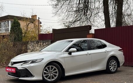 Toyota Camry, 2021 год, 3 000 000 рублей, 3 фотография