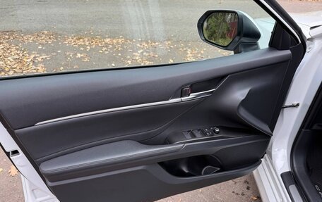 Toyota Camry, 2021 год, 3 000 000 рублей, 21 фотография